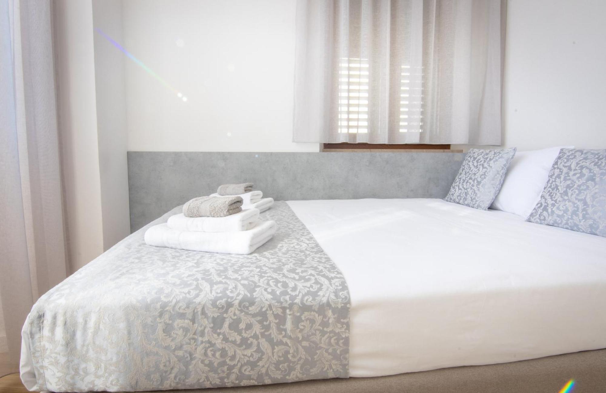 Bed & Breakfast Portun In The Center Baška Voda Buitenkant foto
